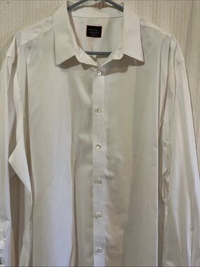 NEW UNTUCKit Relaxed Fit Wrinkle Free Crisp White Men’s Button Down Dress Shirt
